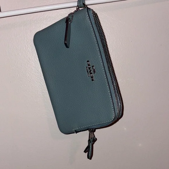 Coach Blue/Green Leather Wristlet - Picture 1 of 5